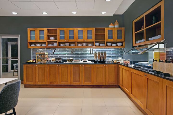 Hyatt Place Jackson / Ridgeland