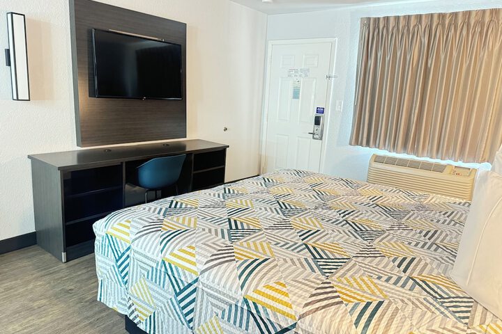 Room 22 of 43