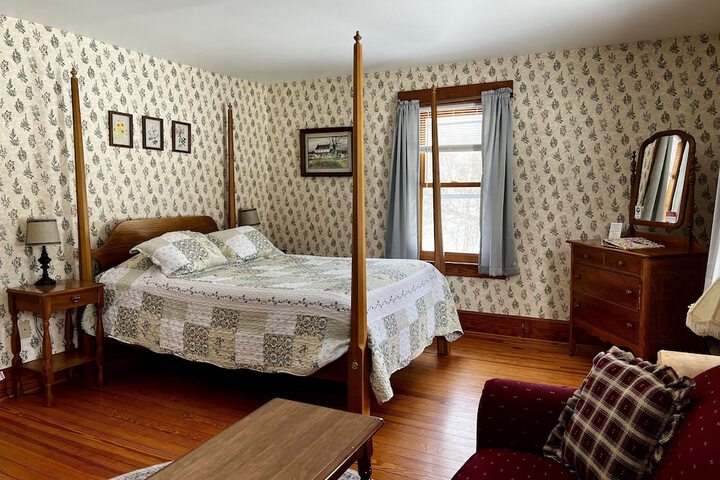 The Wayside Inn