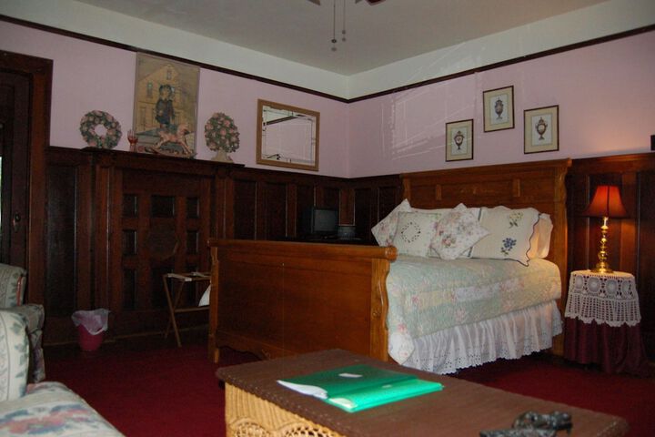 Room 41 of 60