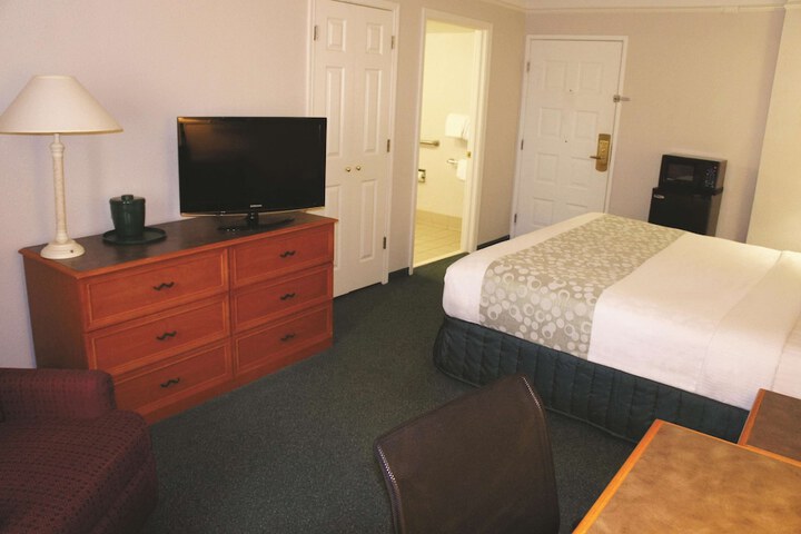 Room 15 of 47