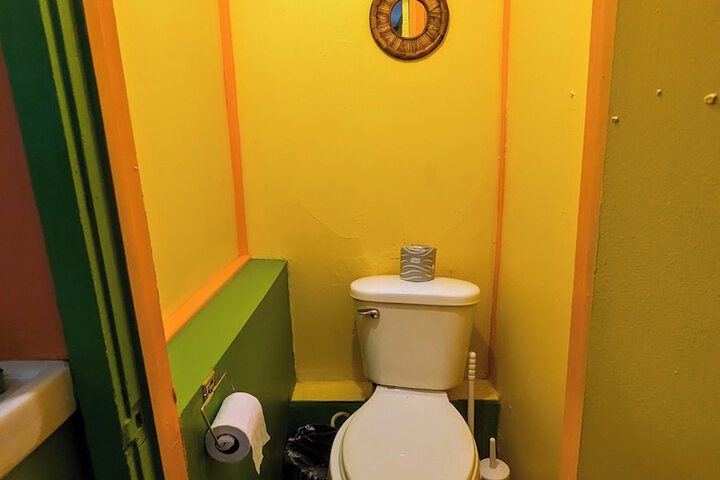 Room 261 of 286
