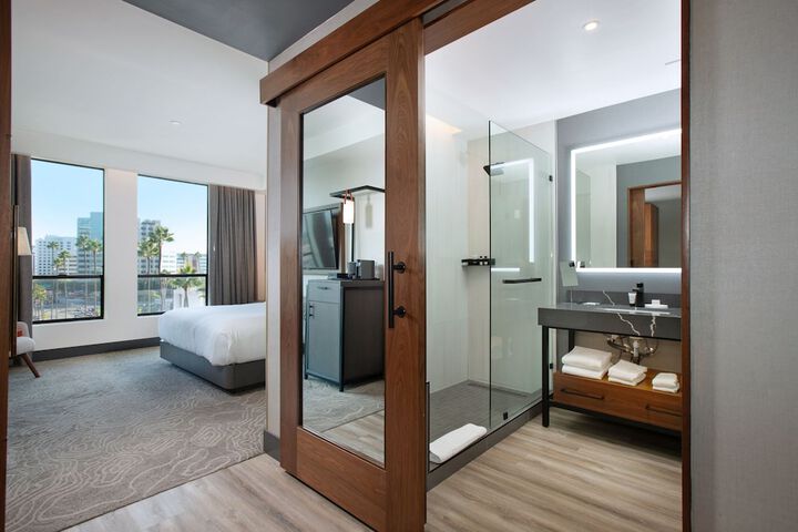 The Glenmark Glendale, a Tribute Portfolio Hotel