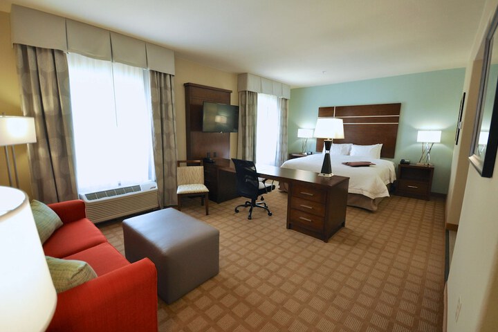 Room 14 of 50