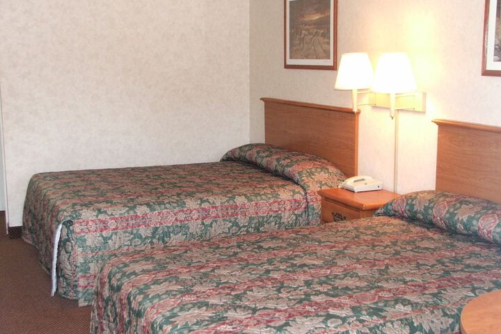 Room 6 of 7