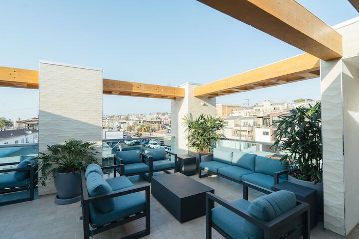 Terrace/Patio 36 of 37