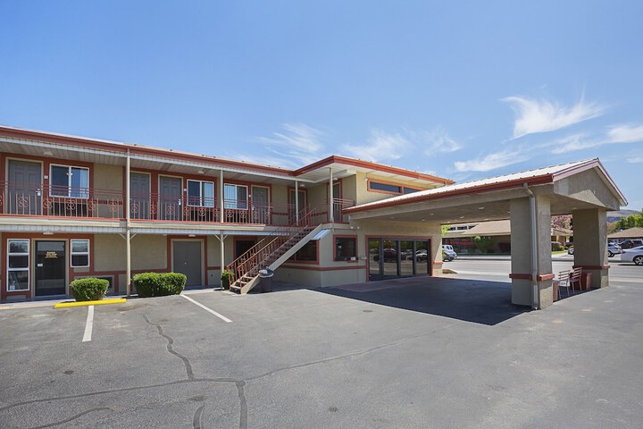 Econo Lodge Hurricane Zion Park Area