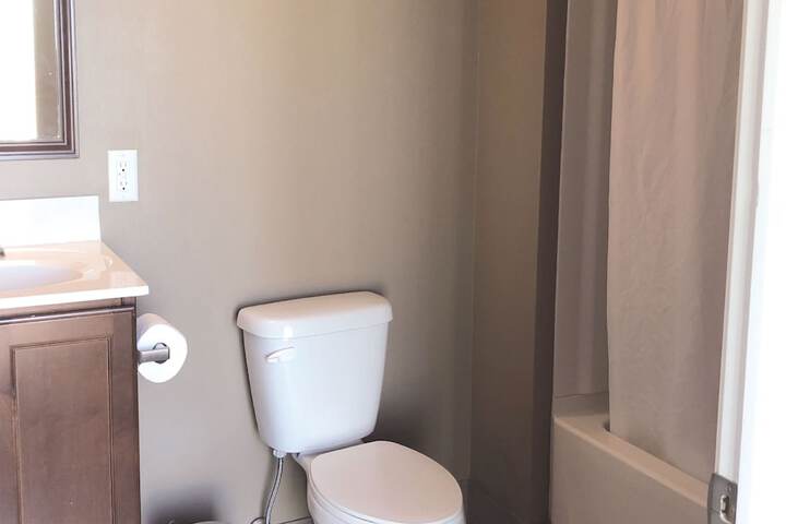 Room 53 of 84