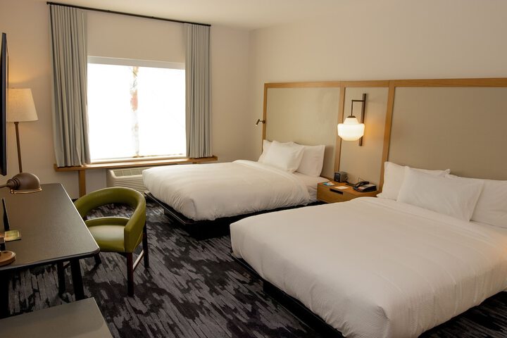 Room 14 of 26