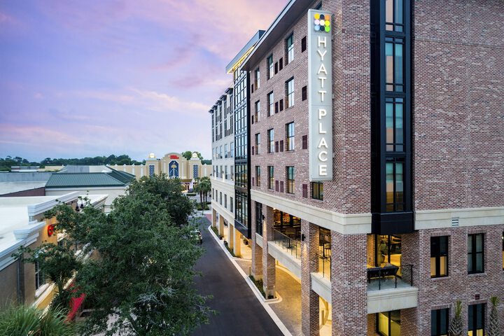 Hyatt Place Mount Pleasant Towne Centre
