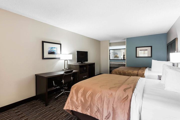 Room 8 of 29