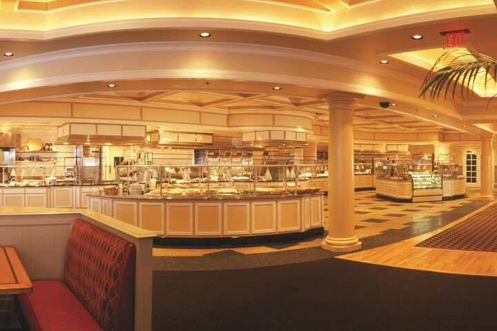 Dining 40 of 84
