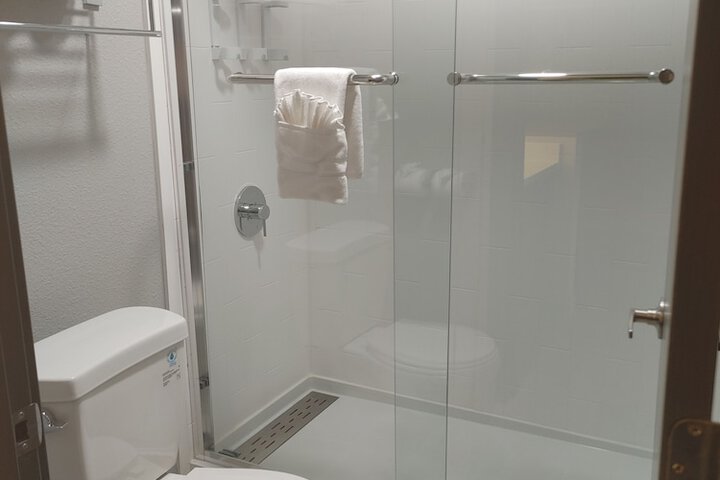 Room 7 of 15