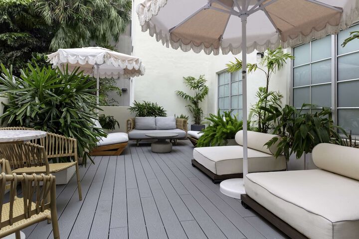 Terrace/Patio 42 of 43