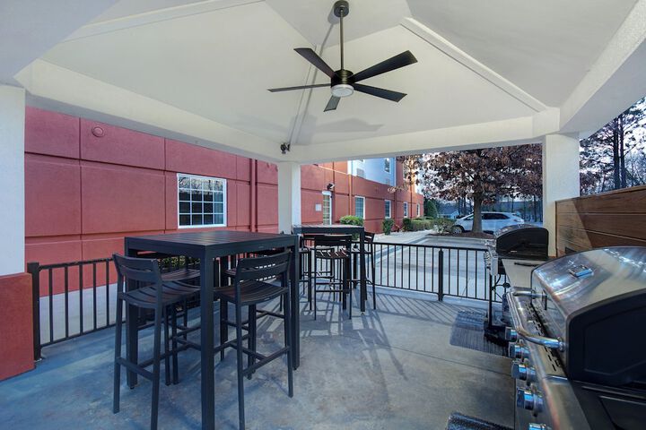 Terrace/Patio 58 of 61
