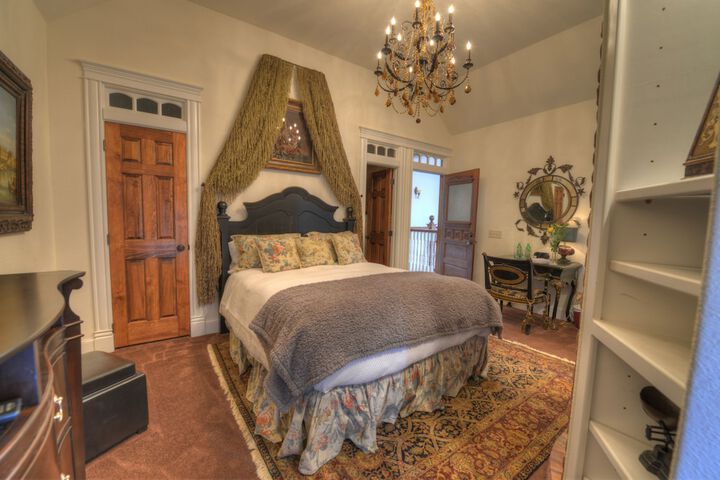 The Victoria B & B