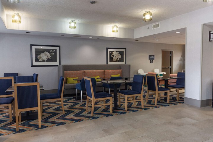 Hotel Interior 13 of 31