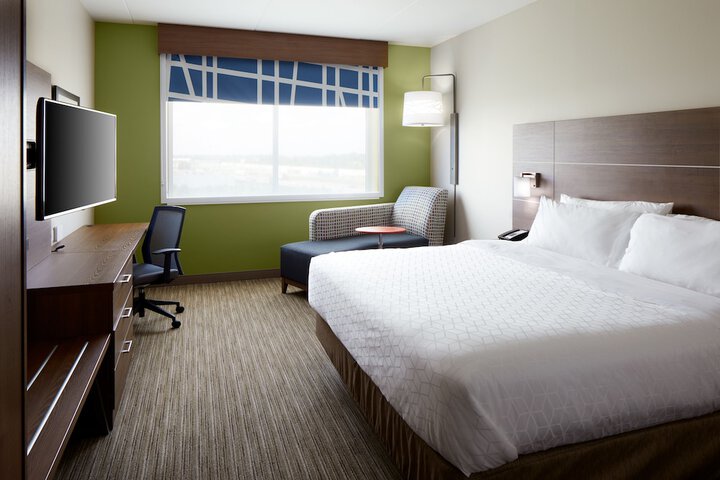 Holiday Inn Express & Suites-Cincinnati North - Liberty Way by IHG