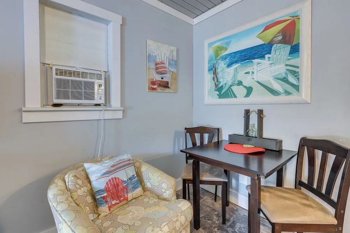 Ocean Isle Beach Studio: 1 Mi to Downtown & Pier