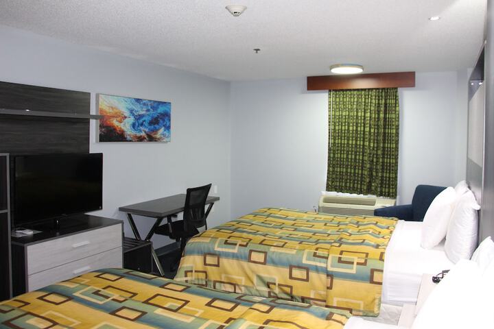 Room 8 of 31