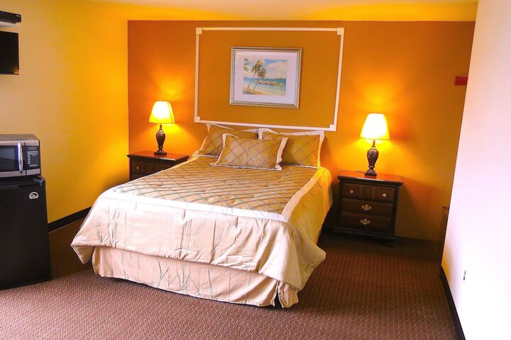 Room 14 of 36