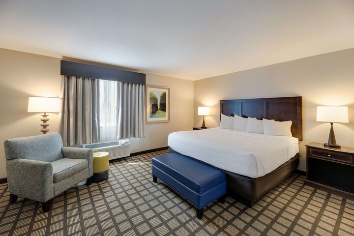Room 14 of 27