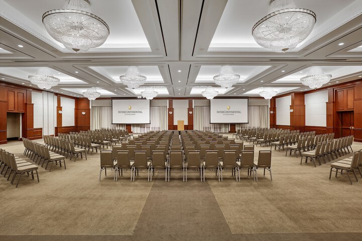 Ballroom/Hall 113 of 116