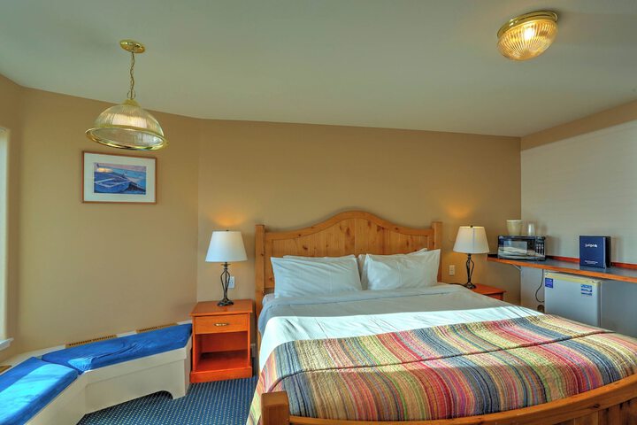 Room 22 of 183