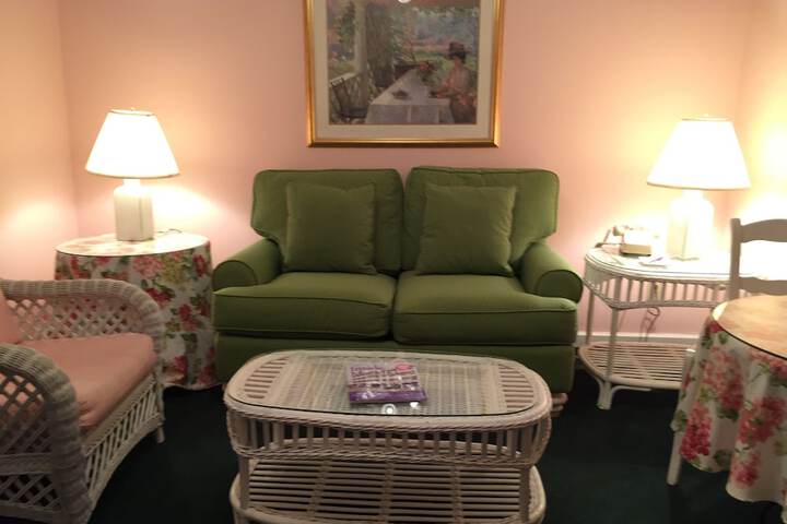 Lilac Tree Suites