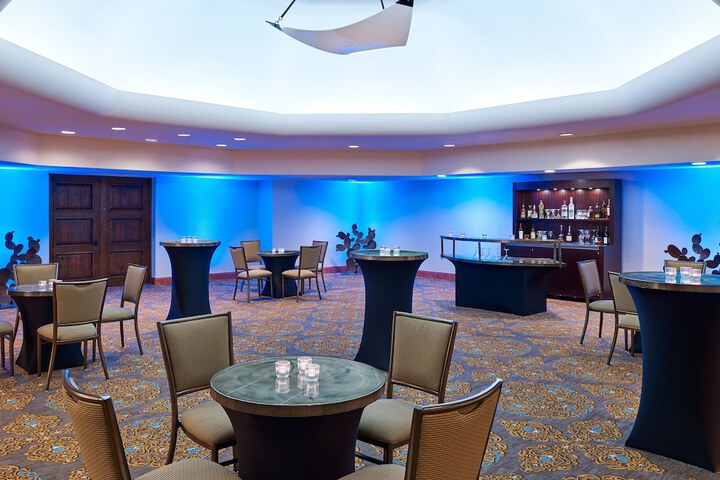 Hotel Interior 17 of 129