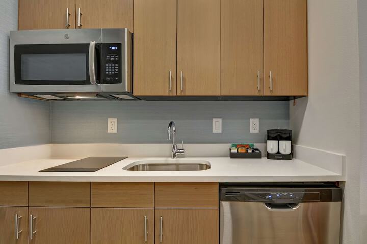 Homewood Suites by Hilton Chula Vista-Eastlake