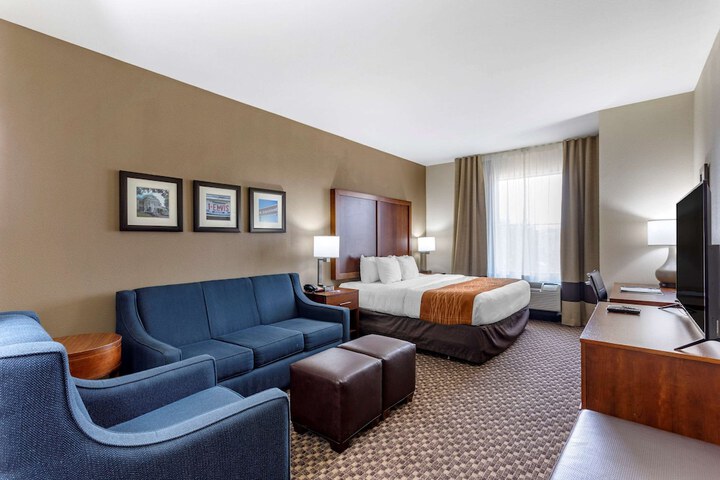 Room 14 of 38