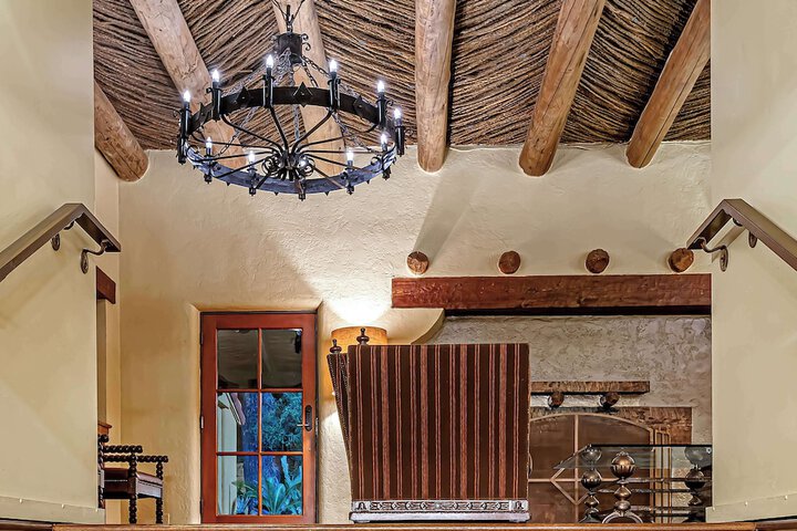 Hotel Interior 57 of 125