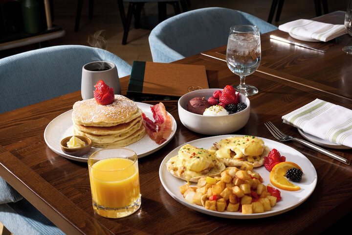 Hotel Alpenrock Breckenridge Curio Collection by Hilton