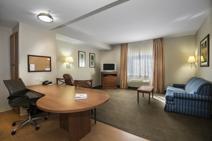 Room 25 of 31