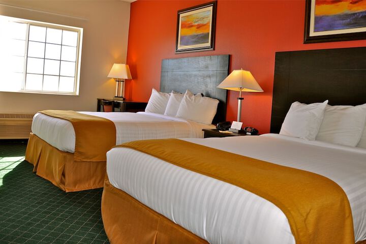 Room 20 of 35
