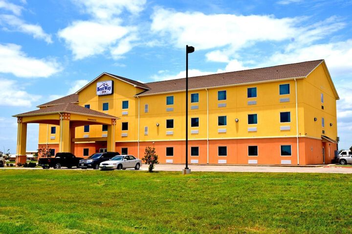 Hotel 2 of 17