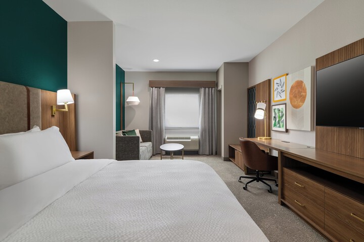 Room 22 of 45