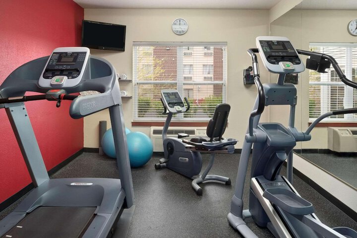 Health and Fitness 30 of 32