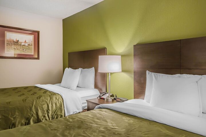 Room 15 of 37
