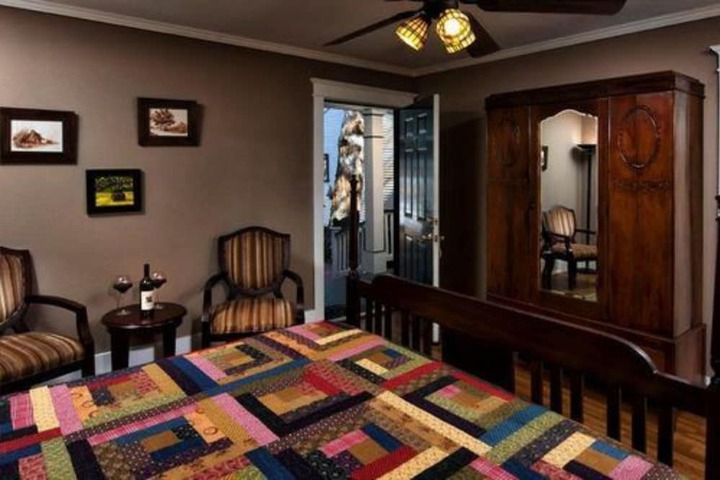The Carriage House B & B