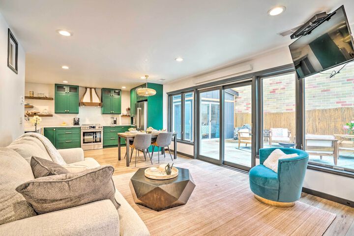 Luxury Spa Retreat: Private Courtyard & More!