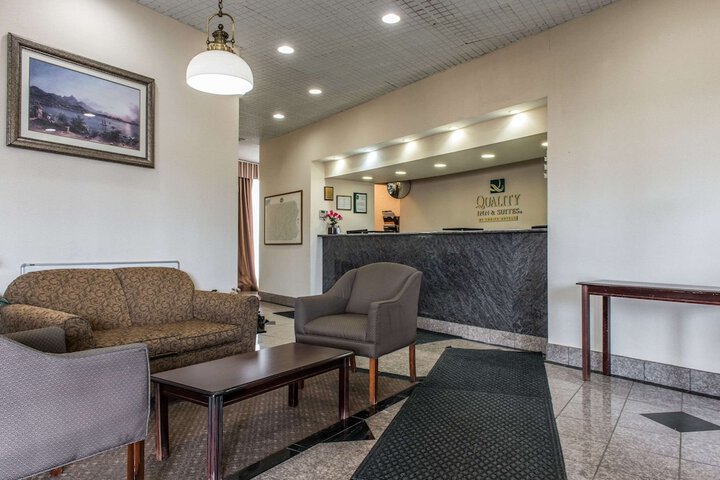Quality Inn & Suites Fairview - Erie