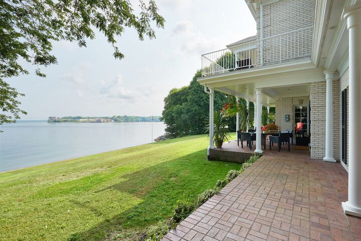 Terrace/Patio 90 of 95