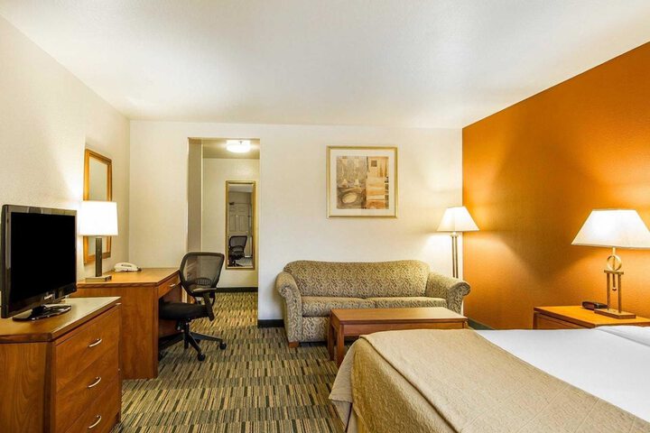 Room 26 of 50