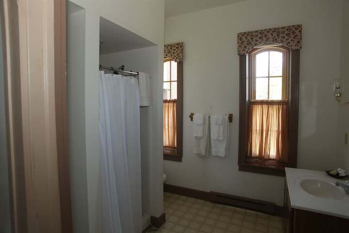 Room 42 of 68