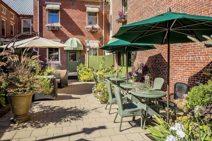 Terrace/Patio 50 of 53
