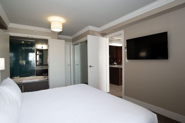 Room 26 of 78