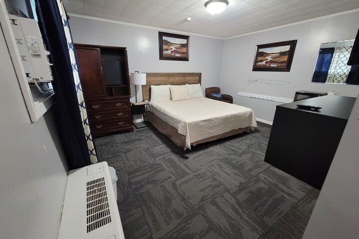 Room 38 of 73