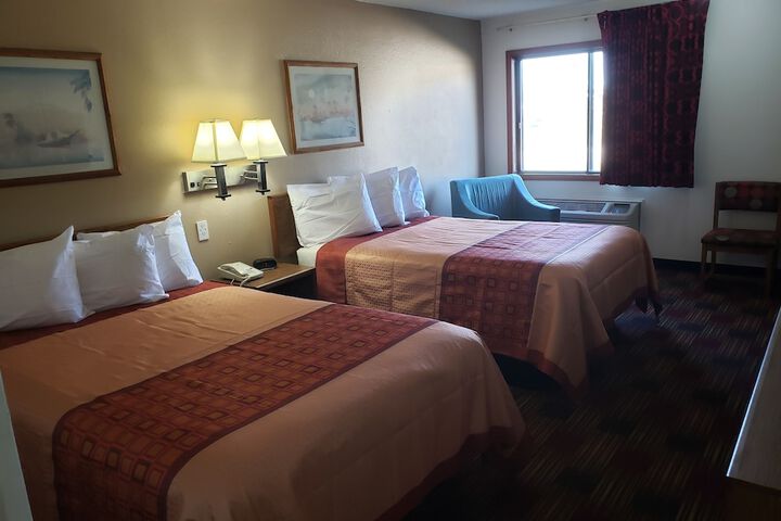 Americas Best Value Inn & Suites Harrisonville